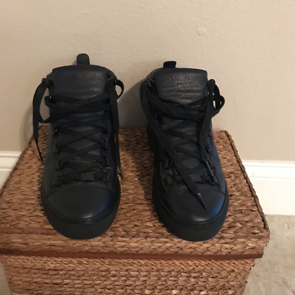 Balenciaga high top arena shoes black 34